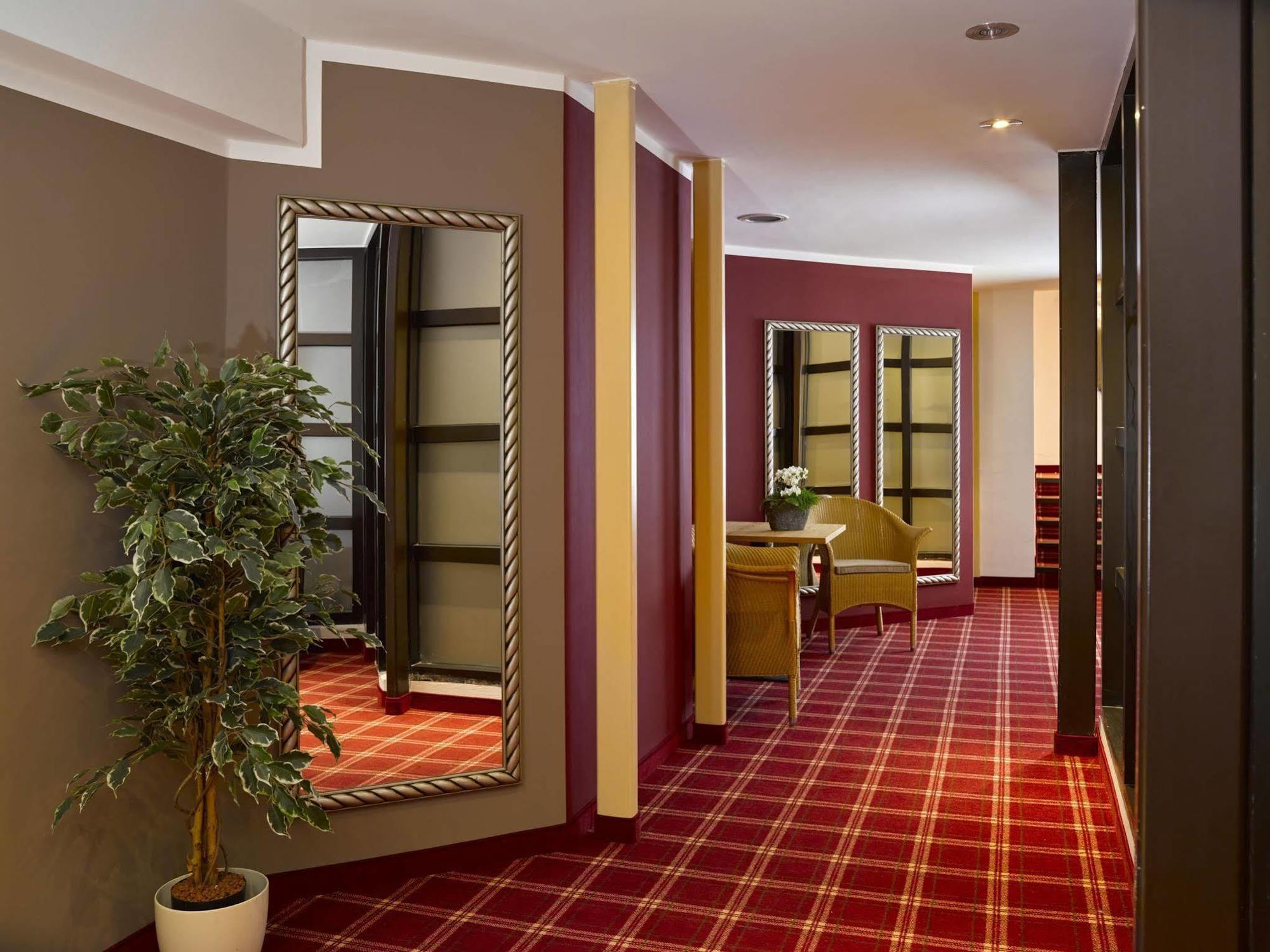 Seehotel Waltershof Rotta Екстериор снимка