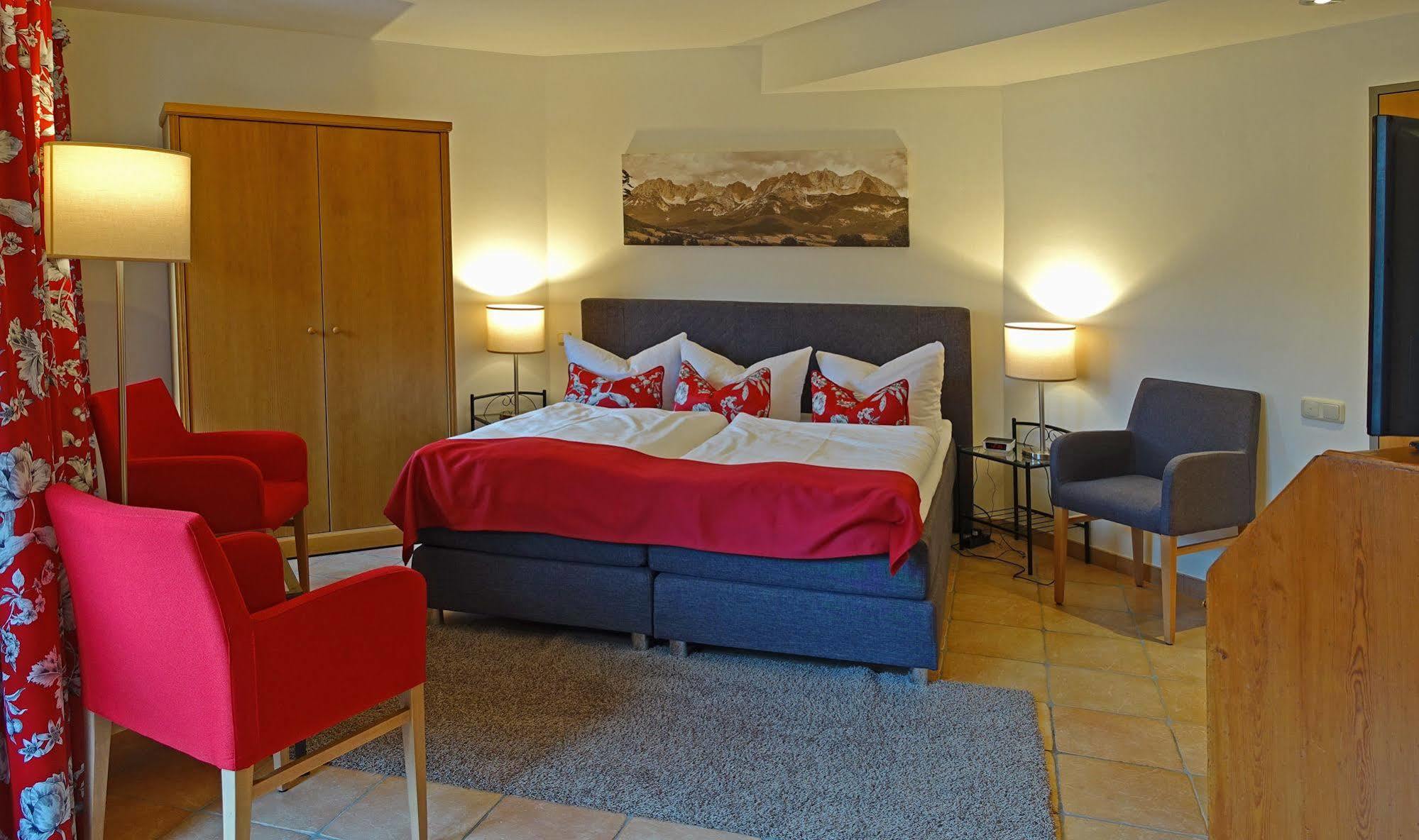 Seehotel Waltershof Rotta Екстериор снимка