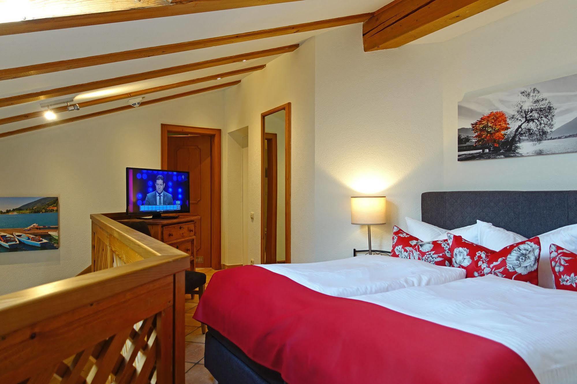 Seehotel Waltershof Rotta Екстериор снимка