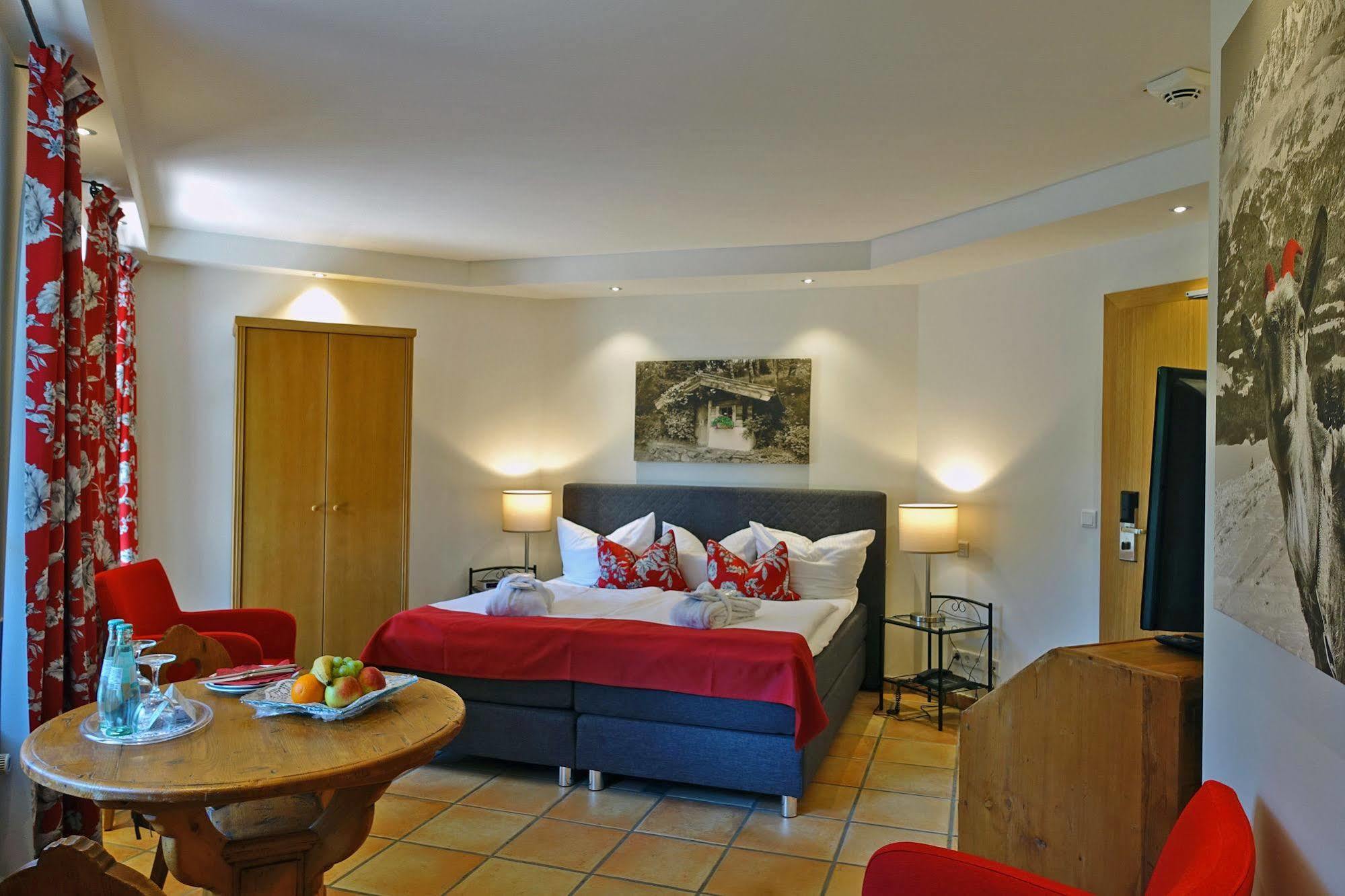Seehotel Waltershof Rotta Екстериор снимка