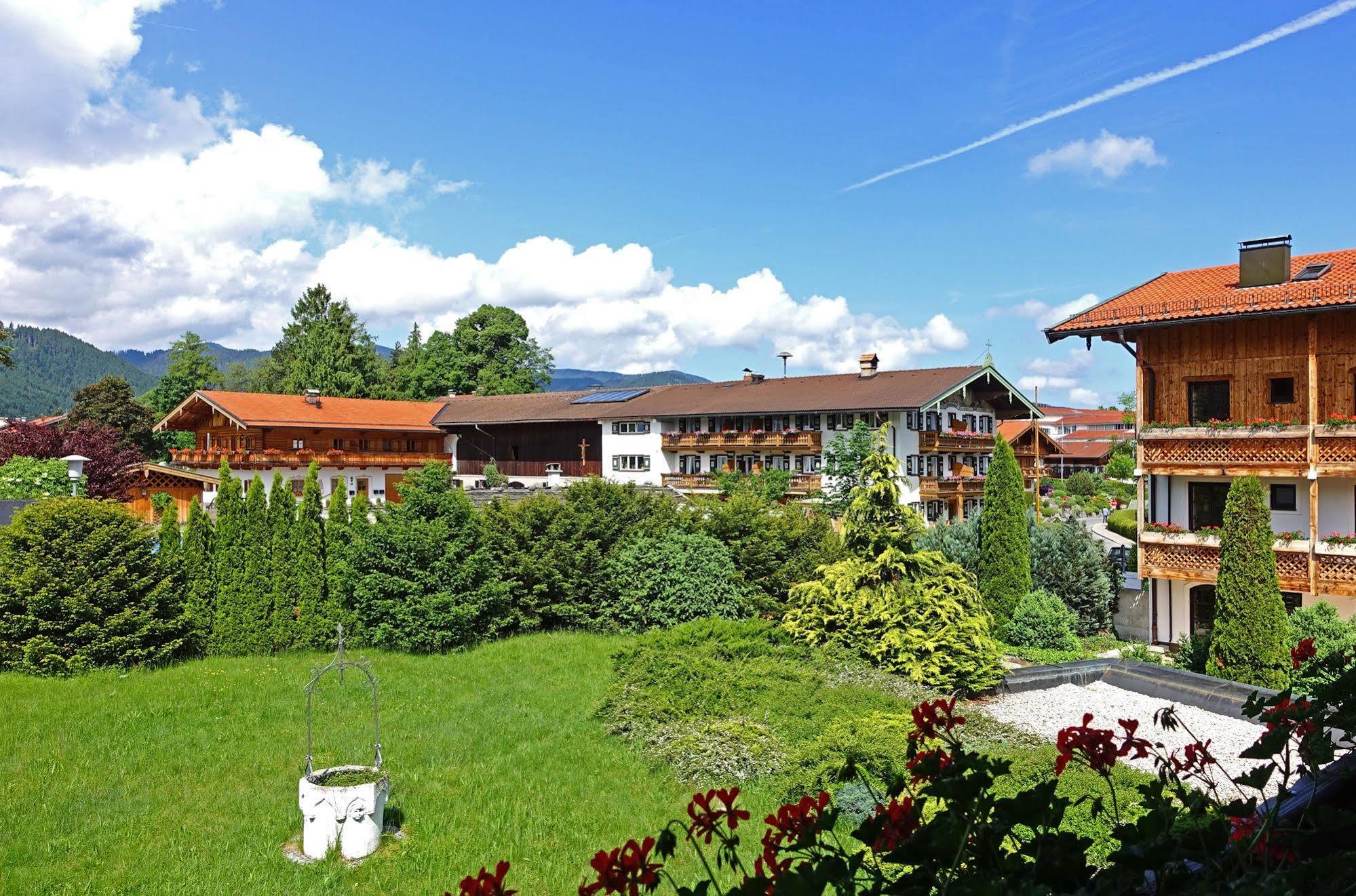 Seehotel Waltershof Rotta Екстериор снимка