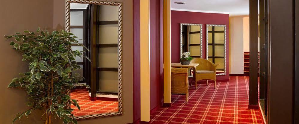 Seehotel Waltershof Rotta Екстериор снимка